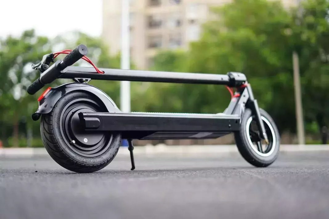 Lenovo M2 Electric Scooter Review: specifications, price, features ...